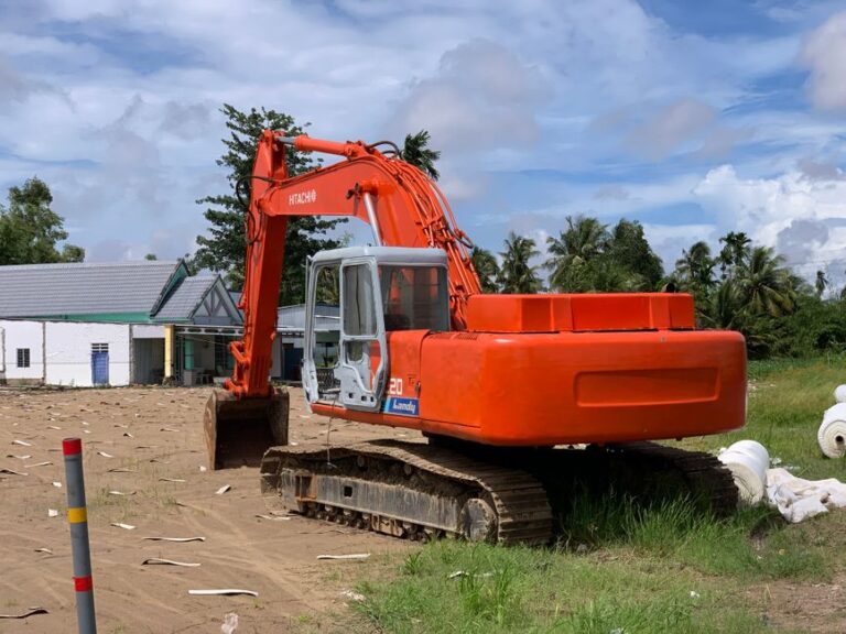 excavator rental